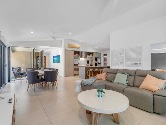 House for rent in Kewarra Beach, Queensland