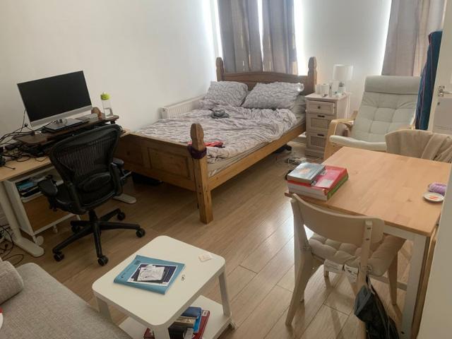 Studio for rent in London Borough of Tower Hamlets, Greater London