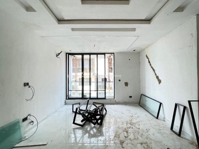 Flat for sale in Eti Osa, Lagos