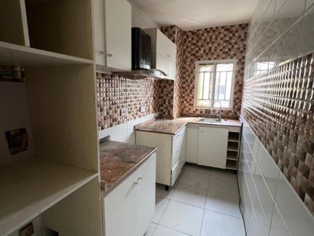 Flat for rent in Eti Osa, Lagos