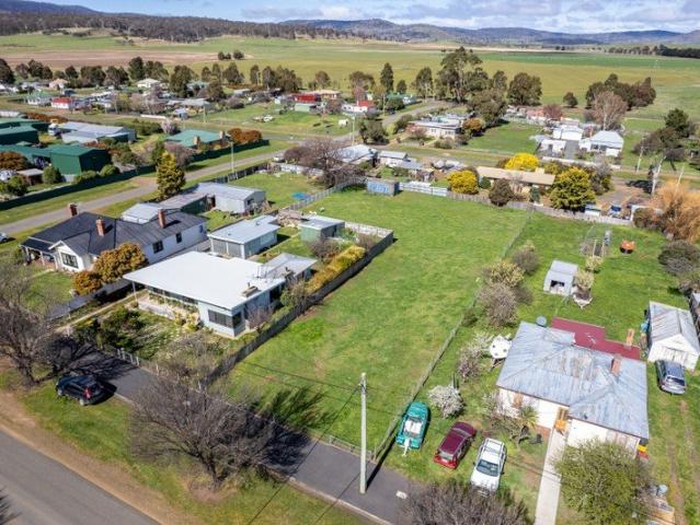 Land for sale in Bothwell, Central Highlands