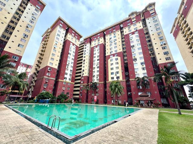 Apartment for sale in Petaling, Damansara Damai