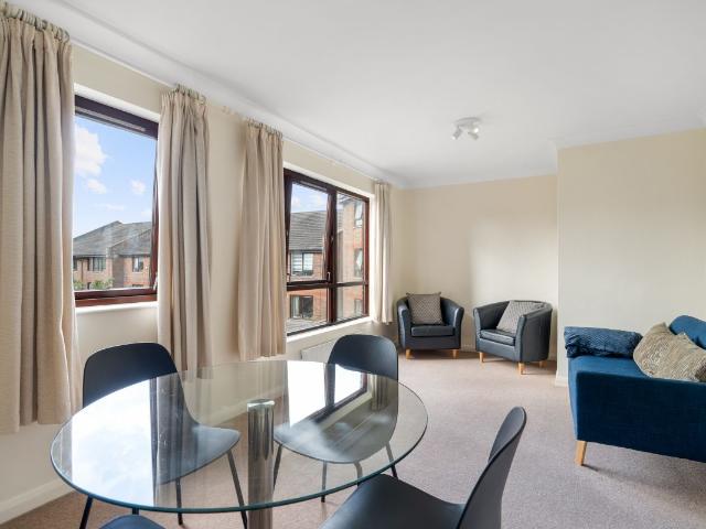 Apartment for rent in Fulham, Sands End