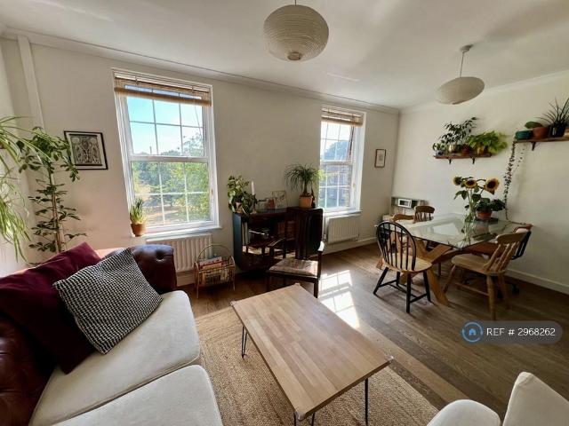 Apartment for rent in Kidbrooke, Greater London