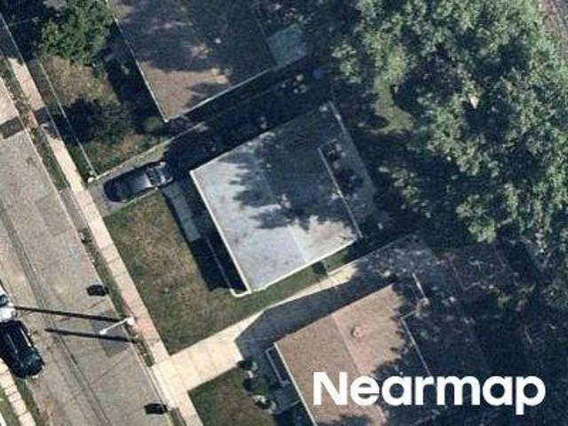 House for sale in Avenel, New Jersey