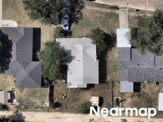 House for sale in Taylor, Texas