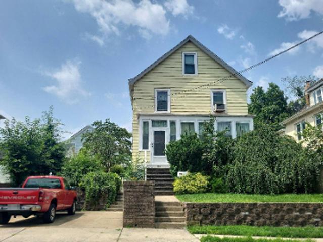 House for sale in Avenel, New Jersey