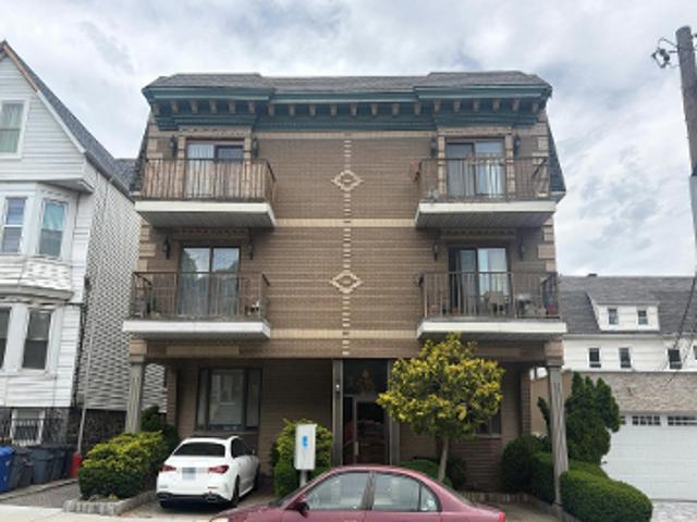 Condo for sale in Hudson, New Jersey
