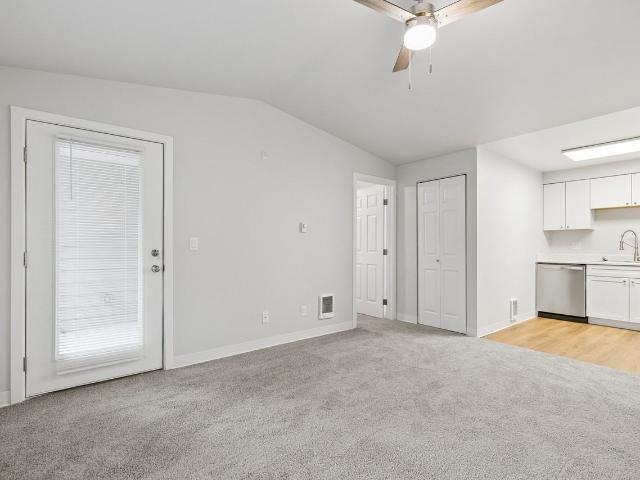 Apartment for rent in Cascade View, Everett