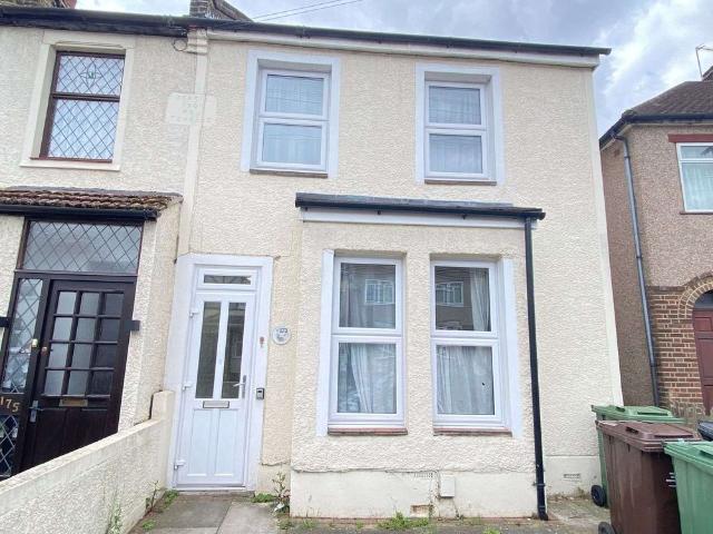 Room for rent in New Town, Monks Orchard