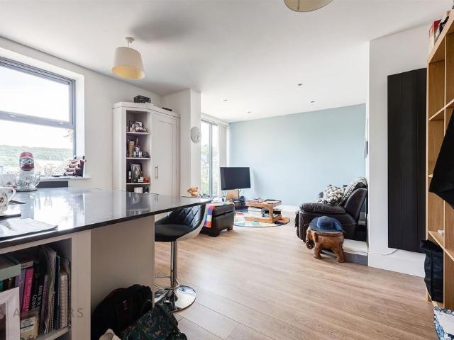 Apartment for rent in Nether Green, Ranmoor