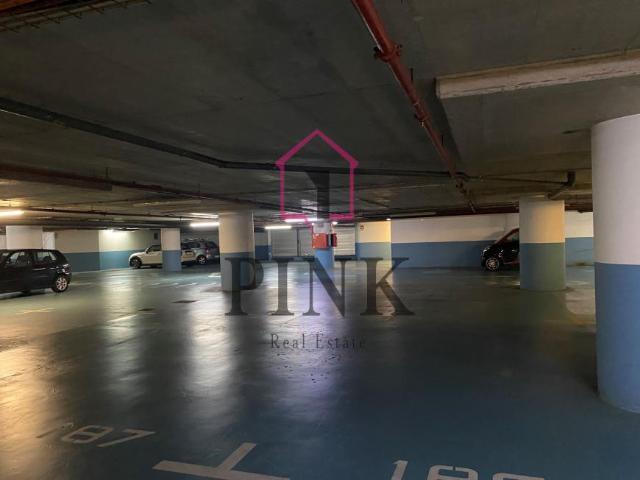 Garagem alugar em Sé, Funchal
