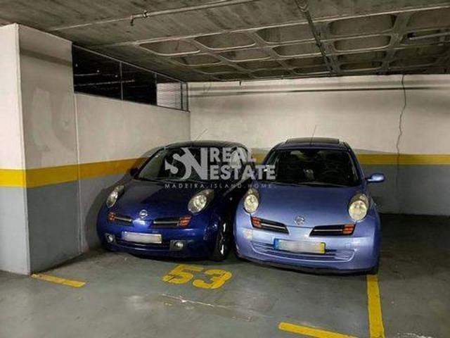 Garagem venda em Funchal, Sé