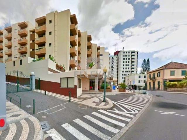 Garagem venda em Funchal, Ilha Da Madeira