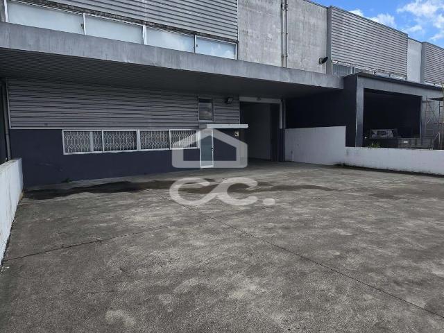 Armazém venda em Guimarães, Braga