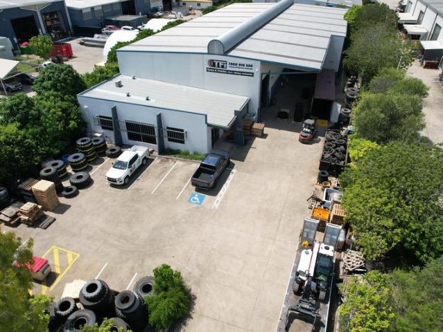 Warehouse for rent in Toombul, Queensland