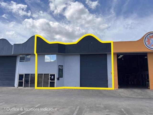 Warehouse for rent in Toombul, Queensland