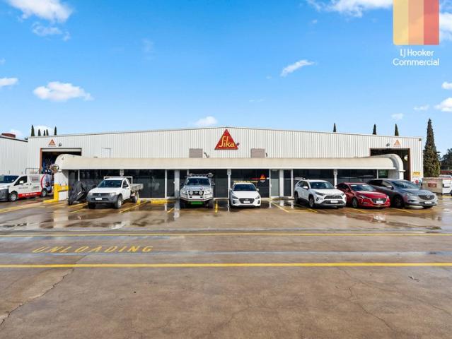 Warehouse for rent in Gepps Cross, Adelaide