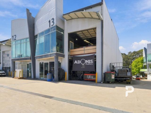 Warehouse for rent in South Granville, Sydney