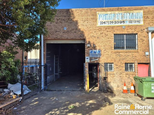Warehouse for rent in Penrith, Sydney