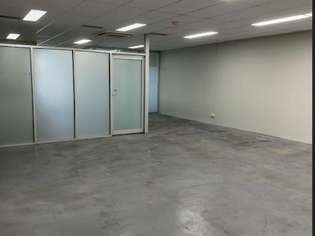 Office for rent in Sunshine