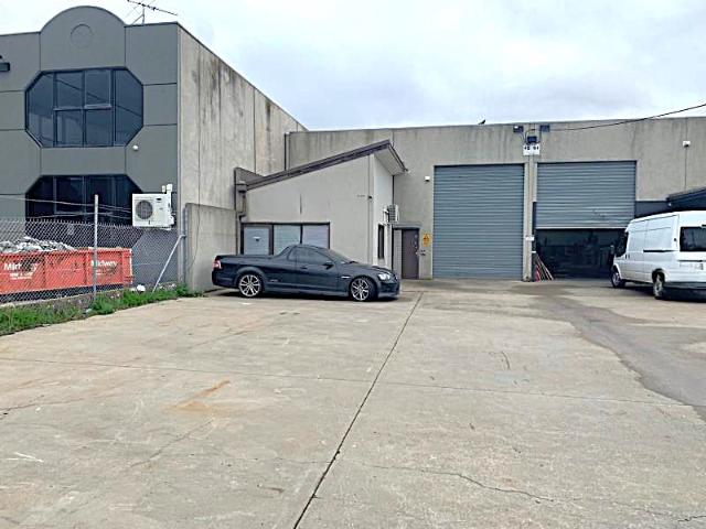 Warehouse for rent in Camerons Creek, Victoria