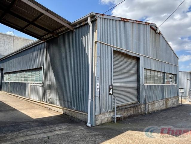Warehouse for rent in Toombul, Queensland
