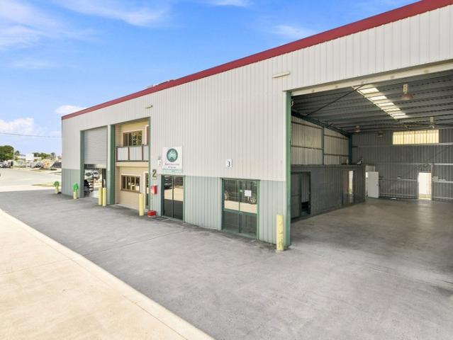 Warehouse for sale in Toombul, Queensland