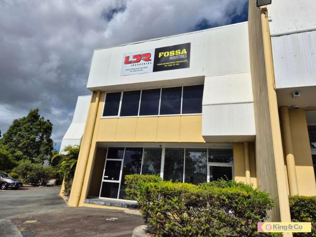 Warehouse for rent in Toombul, Queensland
