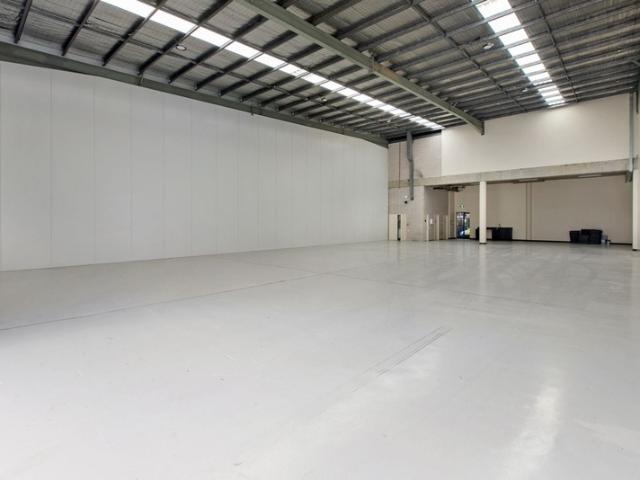 Warehouse for rent in Elizabeth Farm, Sydney