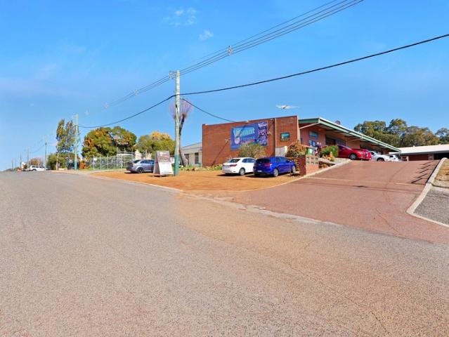 Warehouse for rent in Walliston, Western Australia