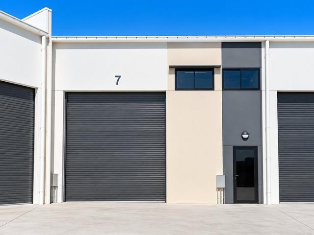 Warehouse for rent in Upper Coomera, Gold Coast City