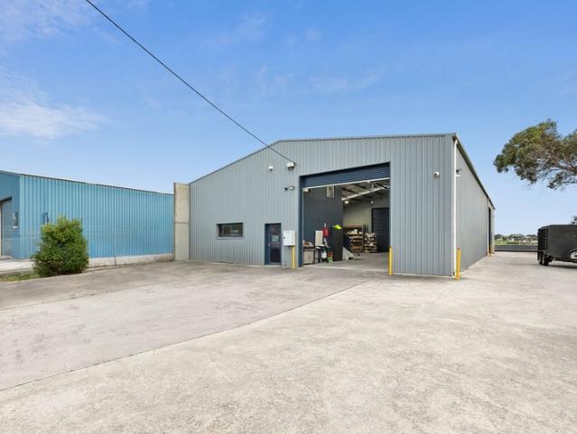 Warehouse for rent in Ocean Grove, Victoria