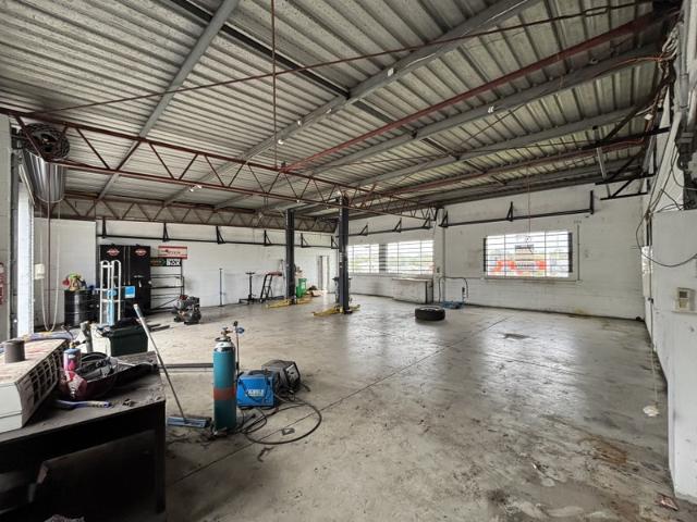 Warehouse for rent in Fernbrook, Queensland