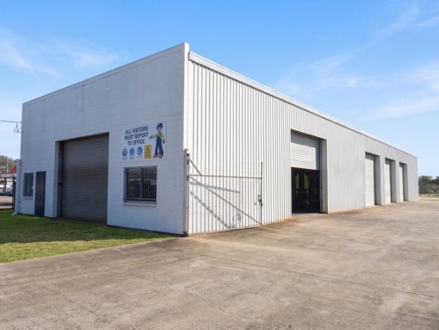 Warehouse for rent in Townsville, Queensland