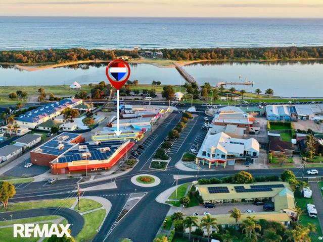 Retail for rent in Lakes Entrance, Victoria