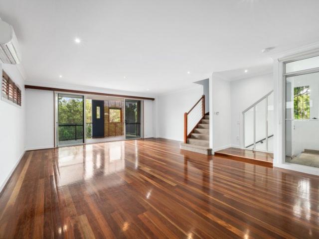 House for rent in East Brisbane, Greater Brisbane