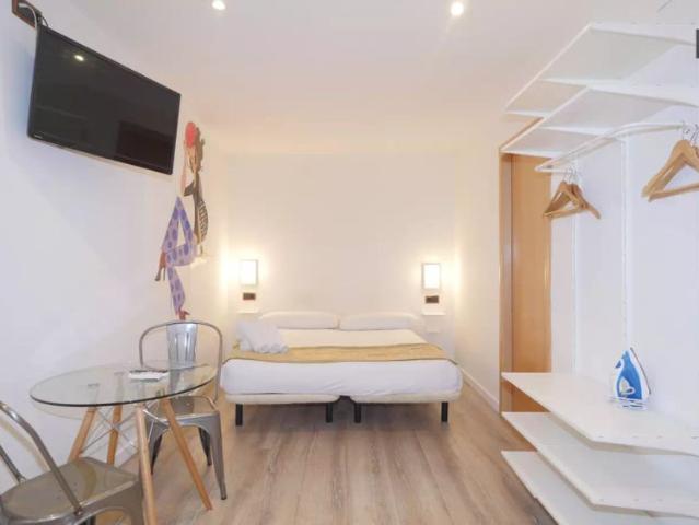 Estudio en alquiler en Eixample, Barcelonès