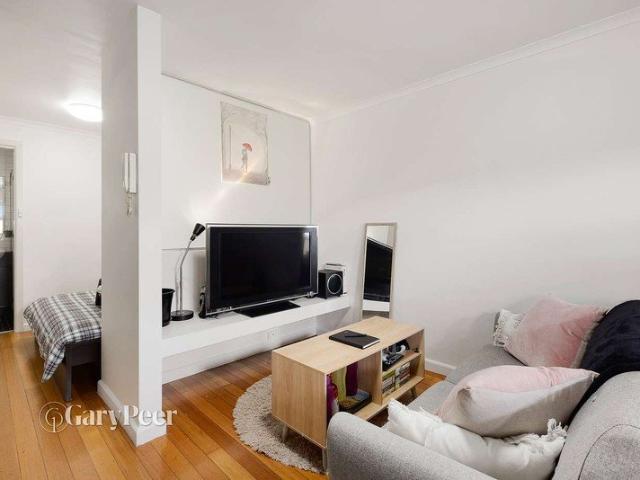 Granny Flat for rent in Camerons Creek, Victoria