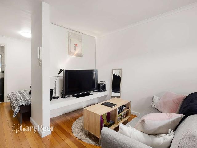 Granny Flat for rent in Camerons Creek, Victoria