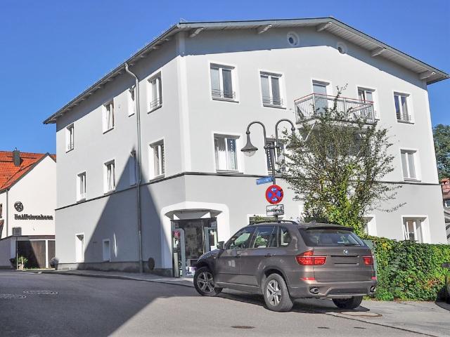 Mehrfamilienhaus kaufen in Starnberg, Bayern