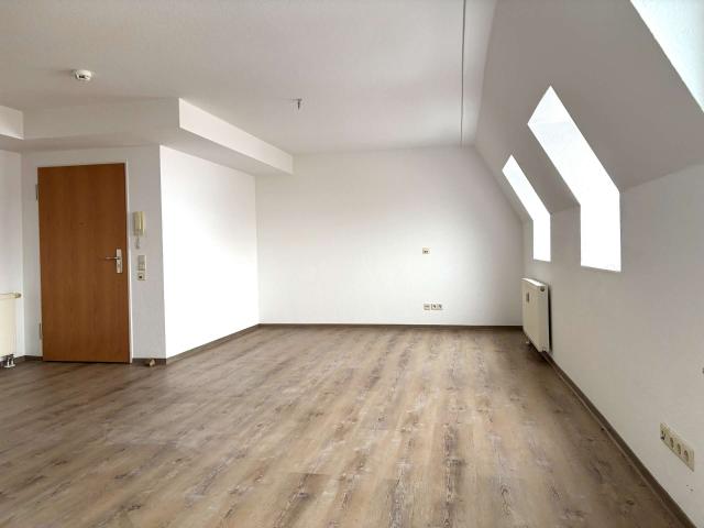 Dachgeschosswohnung mieten in Eutritzsch, Leipzig