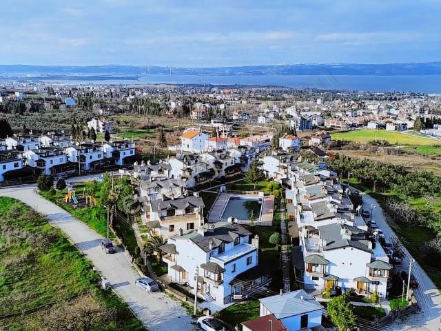 Yalova içerisinde satılık Villa