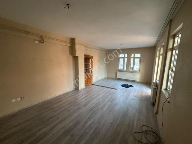 Gölcük, Kocaeli içerisinde kiralık mülk