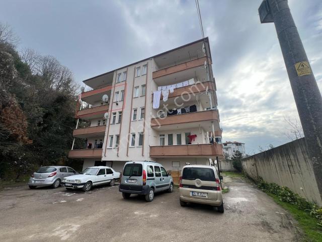 Gölcük, Kocaeli içerisinde kiralık mülk