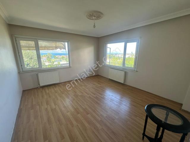 Karamürsel, Kocaeli içerisinde kiralık mülk