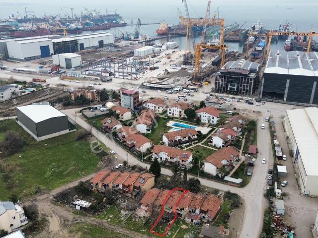 Yalova içerisinde satılık Villa