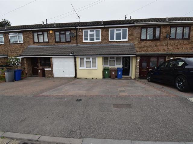 House for rent in Chadwell St Mary, Essex