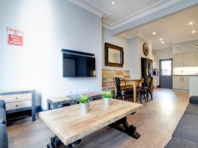 House for rent in Georgia, Greater Manchester