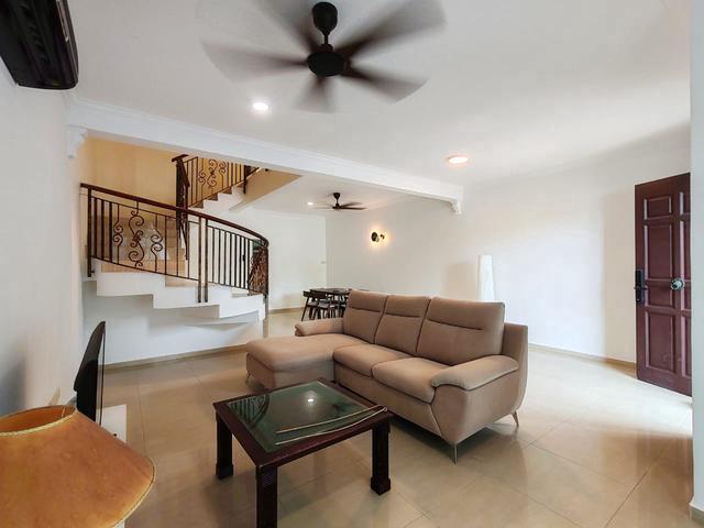 Terraced House for rent in Malaka